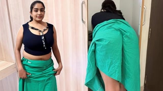 Desi Bhabhi Romance: Lifting Ghaghra Near Wardrobe Home Alone Hindi Audio