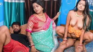 Chachi ko nanga karke jordaar chudae kiya